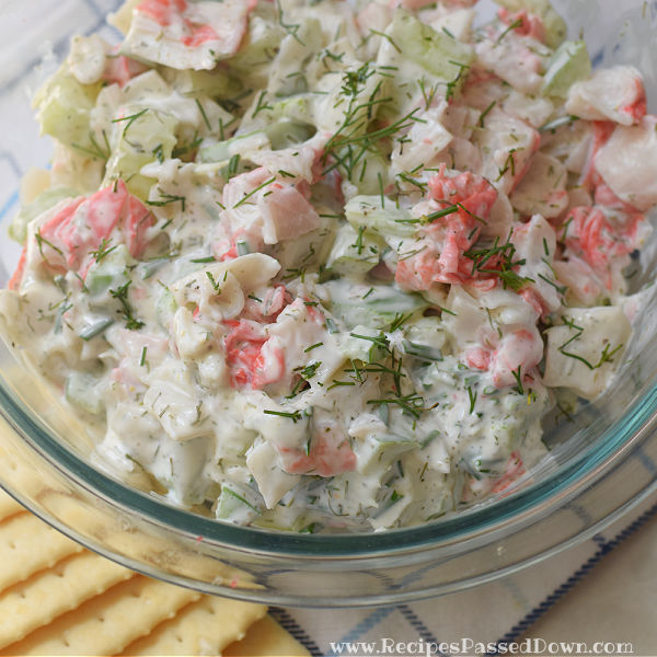 You are currently viewing Easy & Delicious Crab Salad Recipe