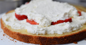 strawberry shortcake assembling