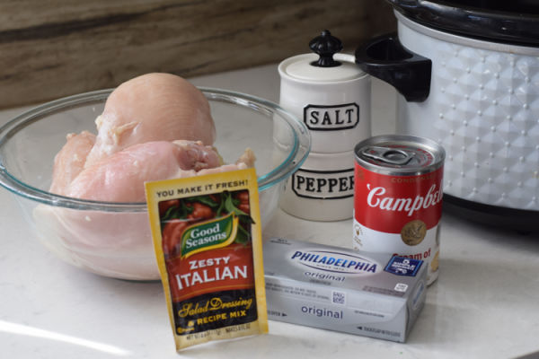 slow cooker Italian chicken ingredients