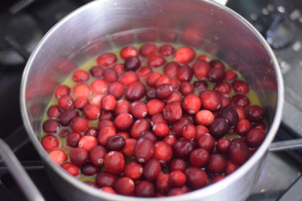 making cranberry sauce