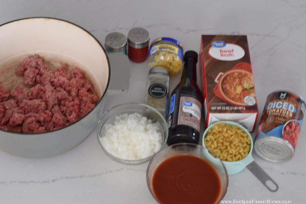 ingredients for American goulash 